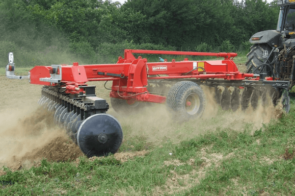 Travail du sol - Déchaumeurs à disques - Cover crops  en V autoporteur SOL V