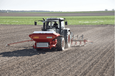 Semis - Semis pour couvert végétal - Semoir pneumatique P-BOX -  CHOPSTAR SEEDER