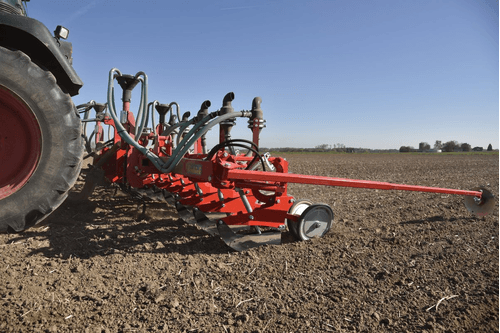 Semis - Semis pour couvert végétal - Semoir pneumatique P-BOX -  CHOPSTAR SEEDER