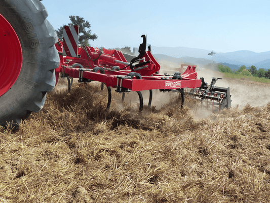 Travail du sol - Outils à dents - Cultivateur Canadien CLR 35 5 m
